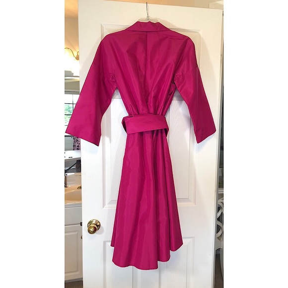 BCBG Dresses Maxazria Pink 100% Silk size Medium - Picture 2 of 8